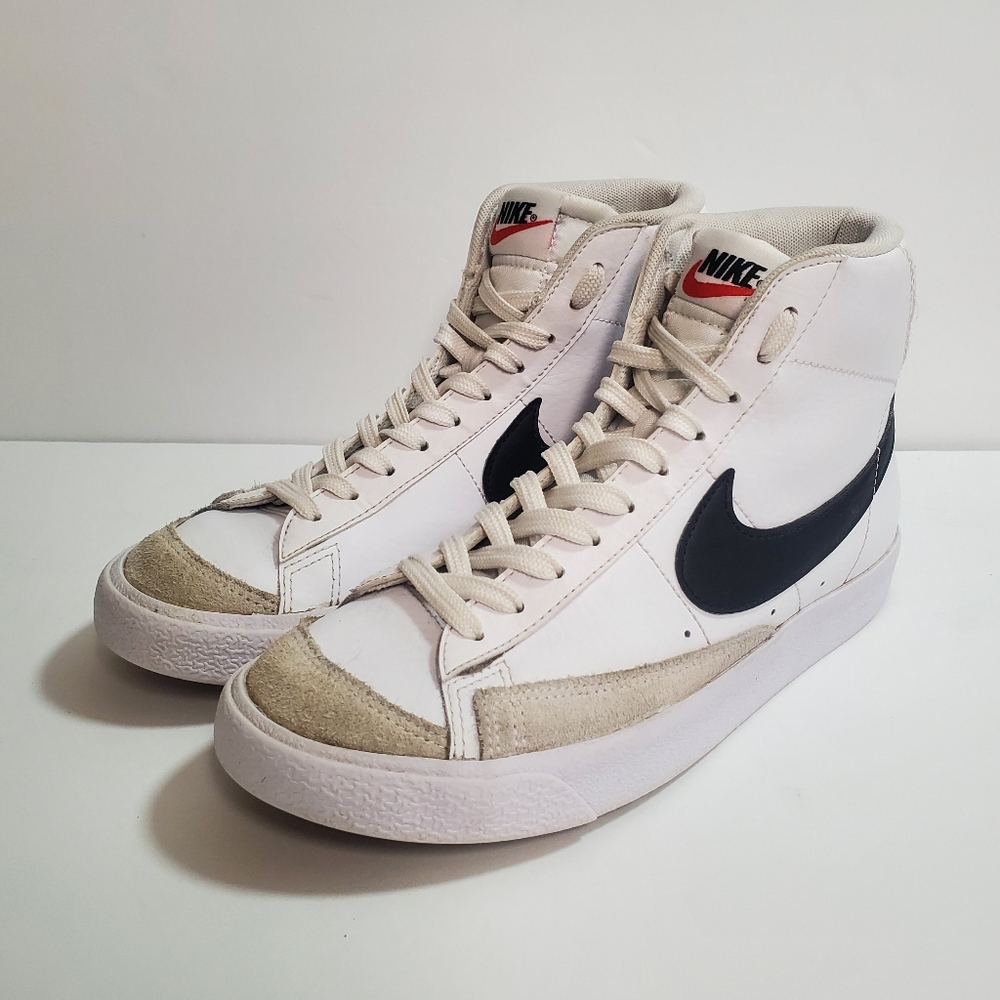 Nike Blazer Mid 77 White Black sz 6Y